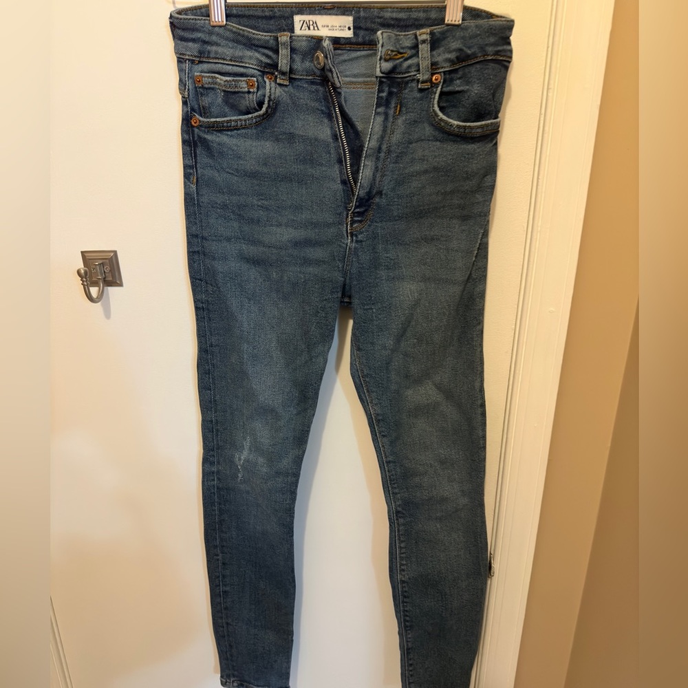 Zara jeans